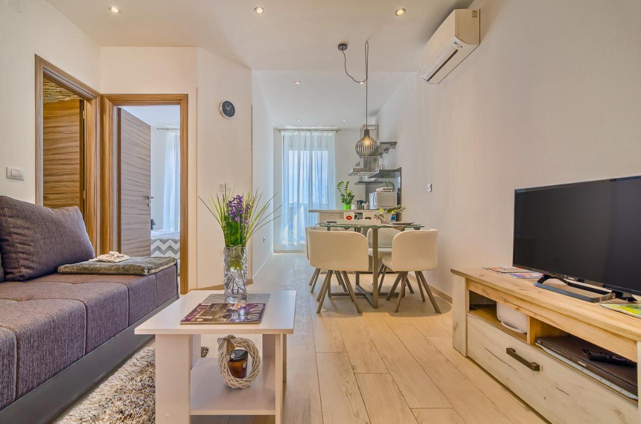 PUY Silver Luxury מראה חיצוני תמונה